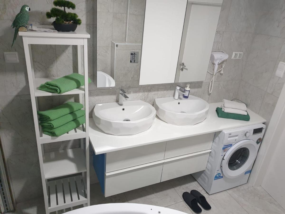 Apartamento Betariel'Com Hauptbahnhof Viena Exterior foto