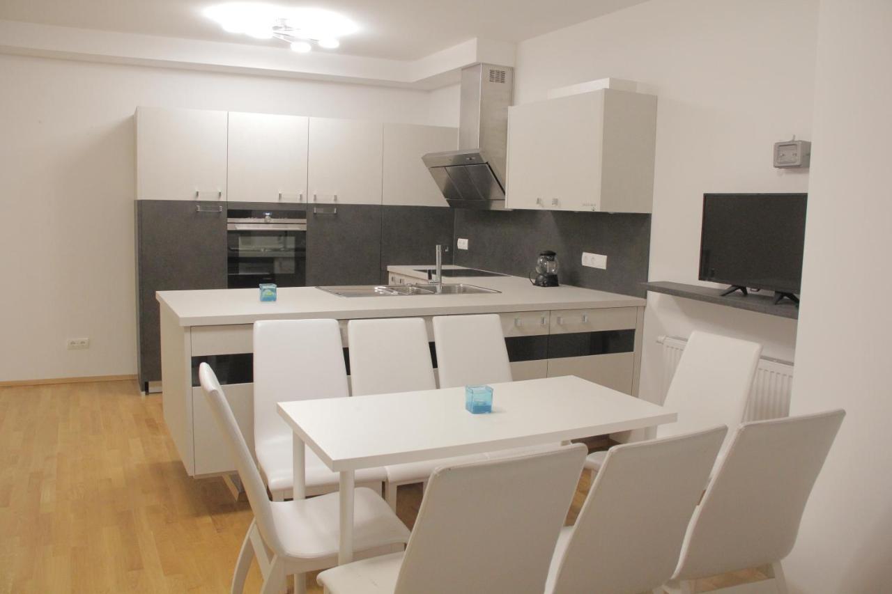 Apartamento Betariel'Com Hauptbahnhof Viena Exterior foto
